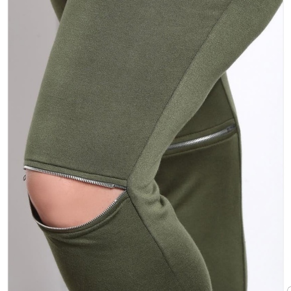 2 piece set - Picture 3 of 3